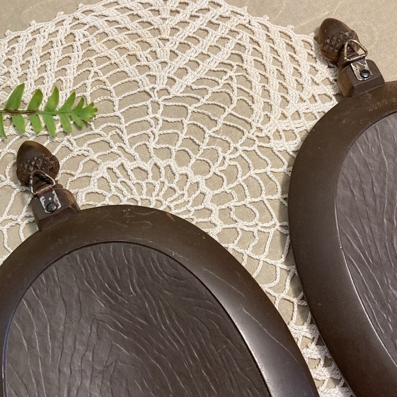 Vintage Pilgrim Plaques Ornate Frames - Picture 10 of 16